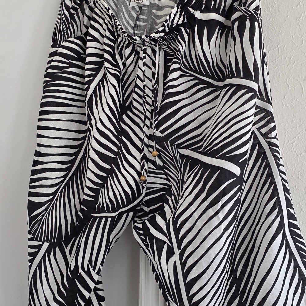 Panama Jack Black and White Patterned Pants